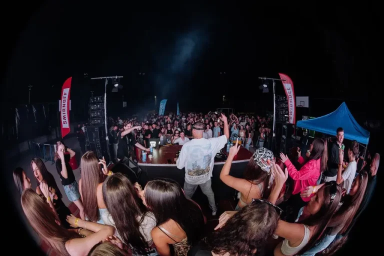 Дејвид Гета го поддржа новото издание на Галоски „To The Beat“