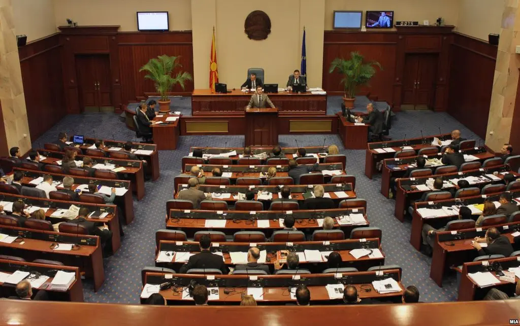 СОБРАНИЕТО ДЕНЕСКА ЌЕ ОДЛУЧУВА ЗА РЕКОНСТРУКЦИЈА НА ВЛАДАТА: Предложени промени во повеќе министерства