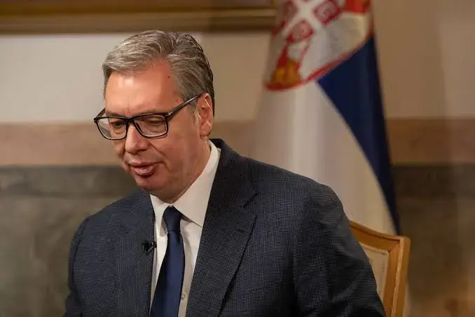 ВУЧИЌ ПРЕДУПРЕДУВА ЗА ДУНАВ: „Ако нивото падне уште 30 сантиметри, готови сме“