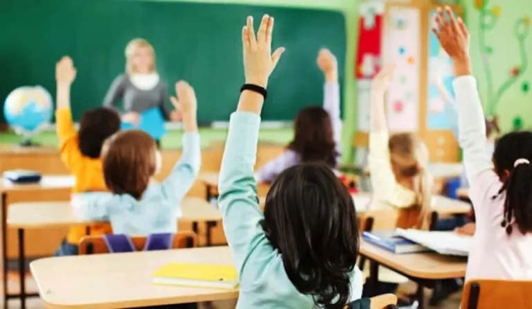 ОКОЛУ 4.000 ПРВАЧИЊА СÈ УШТЕ НЕ СЕ ЗАПИШАНИ: Родителите имаат рок до крајот на август