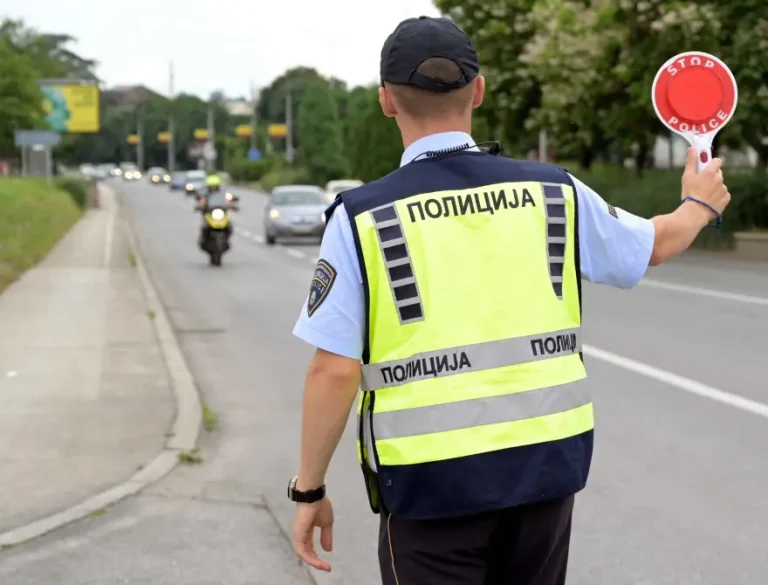 БИТОЛЧАНЕЦ СО 2,23 ПРОМИЛИ: возел мопед во алкохолизирана состојба
