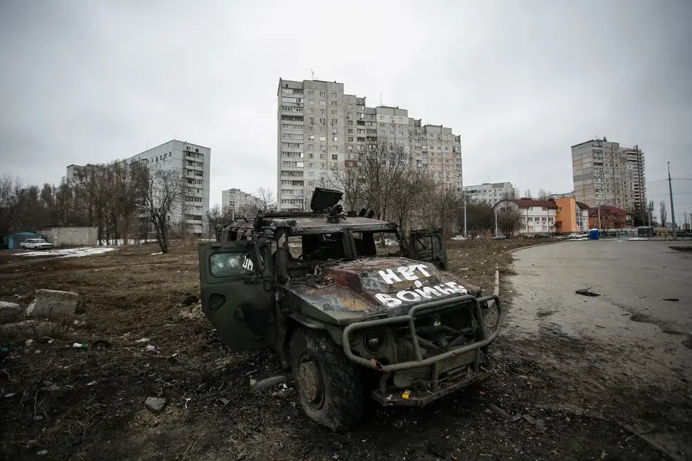 ЖЕСТОК НАПАД ВРЗ КИЕВ: шестмина загинати, погодени станбени згради и детска болница