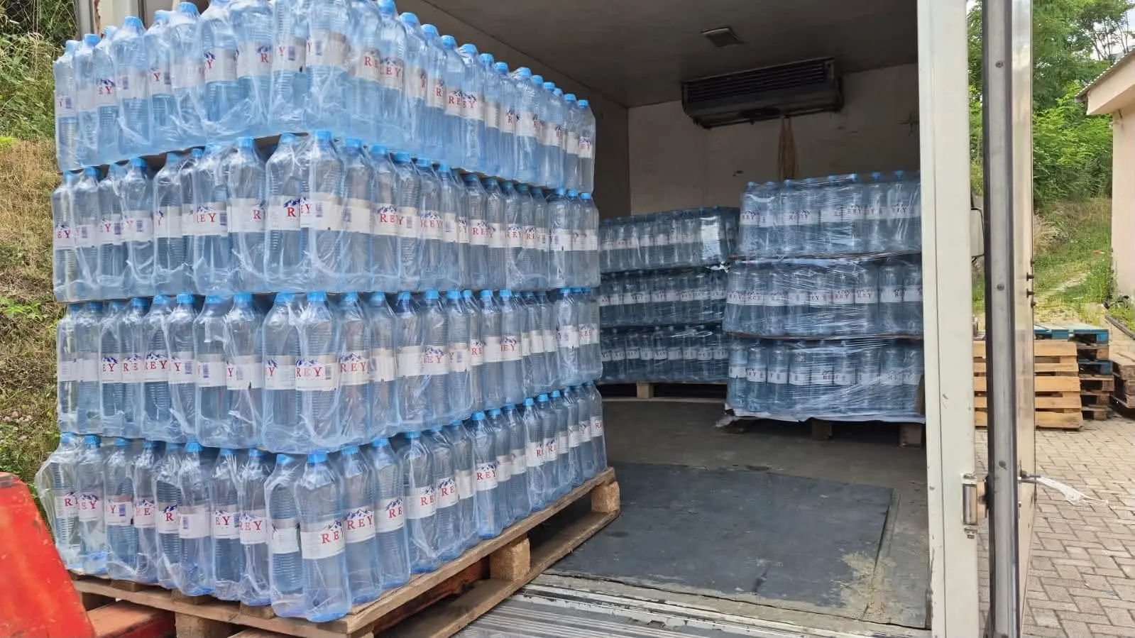 КРАЈ НА КРИЗНАТА СОСТОЈБА ВО ГОСТИВАР: водата е чиста и безбедна за пиење