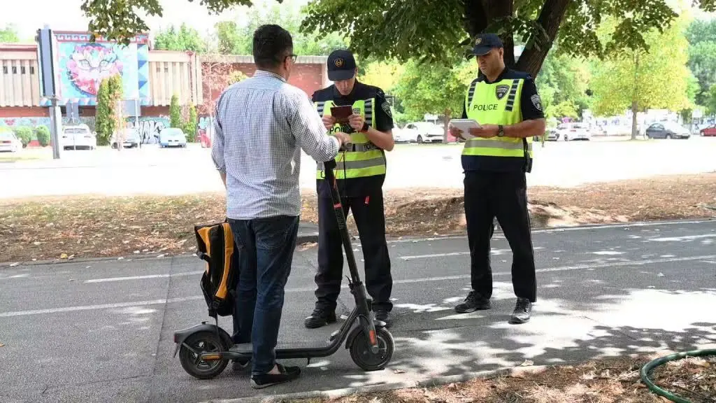 ТРОТИНЕТИТЕ ПОД ЛУПА НА ПОЛИЦИЈАТА: За два месеци откриени 965 прекршоци низ Македонија