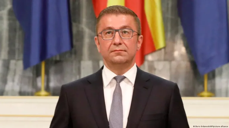 Мицкоски за дата-центрите: „Ова е иднината на човештвото, застанувам зад оваа индустрија“