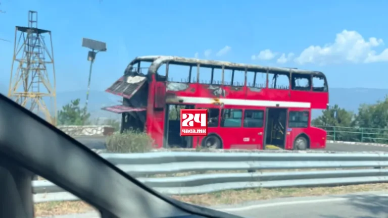 Еве како изгледа запалениот автобус на ЈСП на видиковецот на Водно