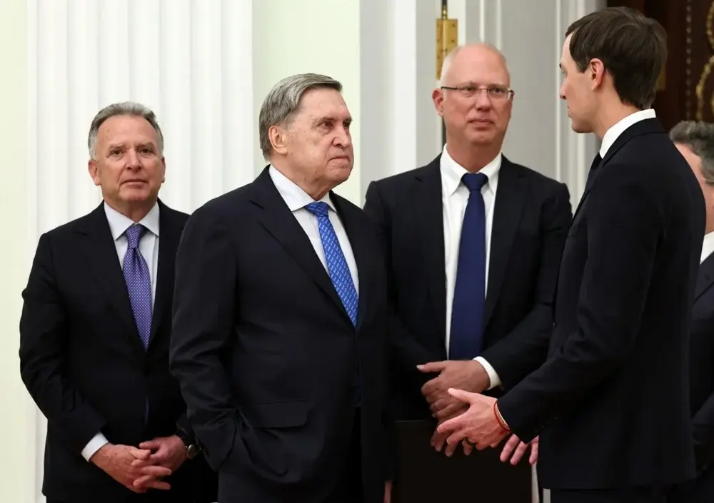 ТРАМП ГИ ИСПРАТИ ВО МОСКВА: Виткоф и Кушнер пристигнаа во Русија со важна мисија