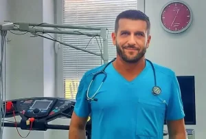 ЛЕКАРОТ ВАСИЛЕВСКИ НАЈАВИ ШТРАЈК СО ГЛАД: Тврди дека трипати бил одбиен поради возраста