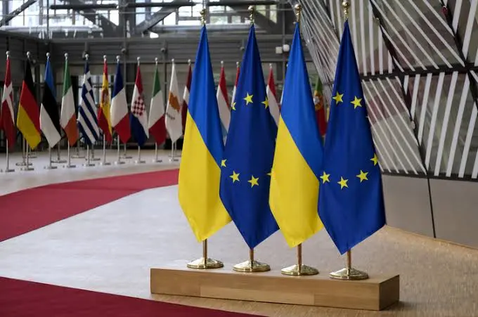 ЕУ ЈА УСЛОВУВА ПОМОШТА ЗА УКРАИНА: Брисел бара итни реформи