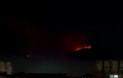 (ВИДЕО) Пожар кај Грачани: Ова е причината за чадот што вечерва се чувствува во Скопје