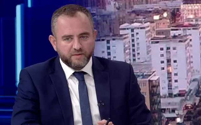 ТОШКОВСКИ СПОДЕЛИ СТАТИСТИКА: Намален бројот на убиства, обиди за убиства, разбојништва и тешки кражби во споредба со минатата година