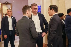 МИЦКОСКИ СЕ СРЕТНА СО РУБИО: Разговарале за стратешкото партнерство меѓу Македонија и САД