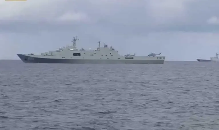 КИНА СО ВОЕНИ ВЕЖБИ ВО ЈУЖНОТО КИНЕСКО МОРЕ: Одржува поморски и воздушни маневри околу спорниот гребен