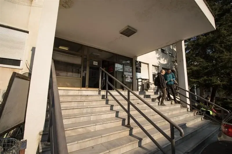 СТАВЕН ВО ФУНКЦИЈА ЕДЕН КОМПЈУТЕРСКИ ТОМОГРАФ: продолжува работата на Радиологија во Скопје